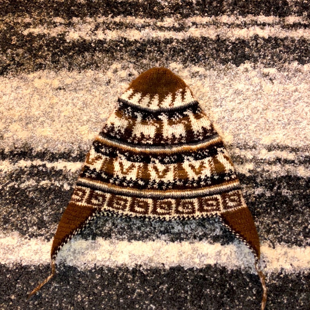 Peruvian hat / chullo - Picture 2 of 3
